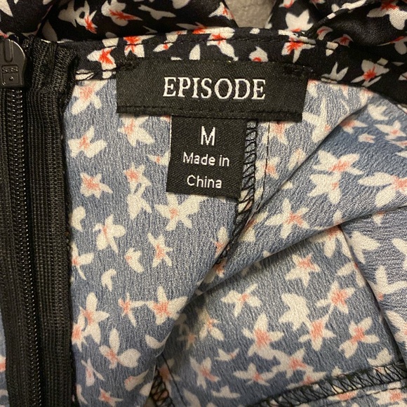 NWT Floral Dress - Picture 4 of 5